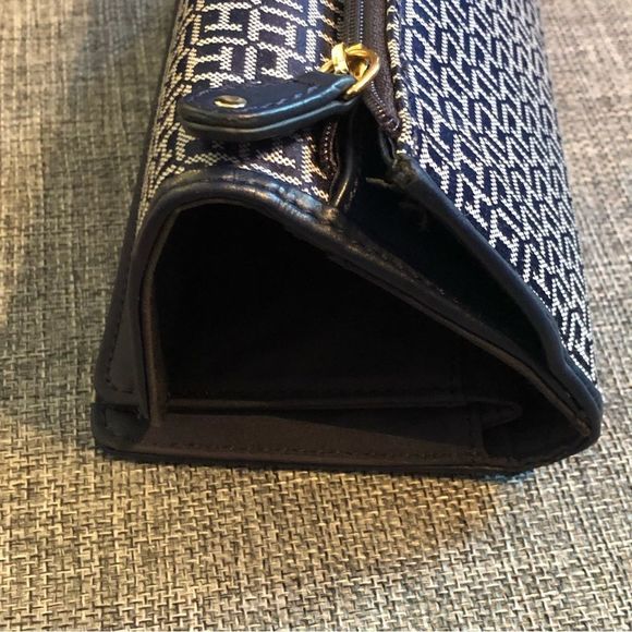 TOMMY HILFIGER Navy Blue Grey Trifold Wallet Credit Card Slots Extra Section - Picture 10 of 14